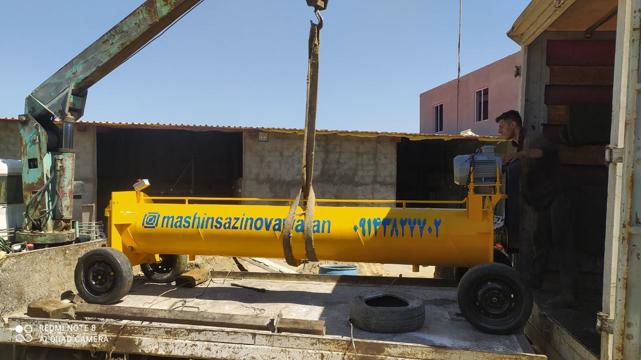 نمای نزدیک قطعات صنعتی ساخته‌شده